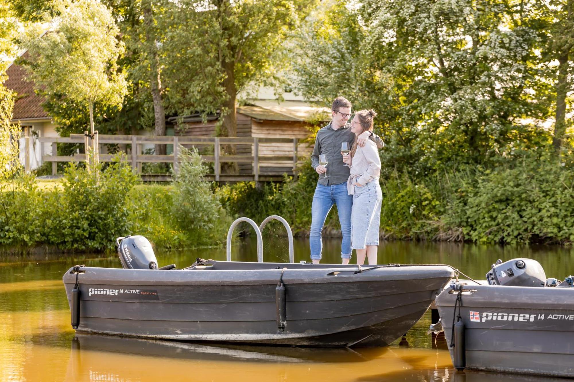 Apartmán Tiny House - Optioneel Met Hottub Dokkum Exteriér fotografie